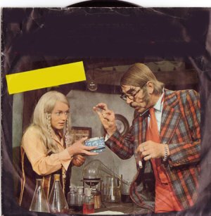 Ton Lensink & Maroesja Lacunes - Mijn Vader Is een Tovenaar (1972)
